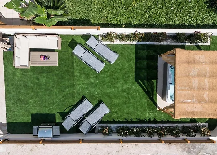 بيت للعطل Zafora Garden