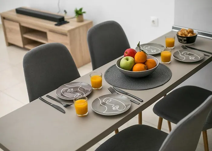 بيت للعطل Zafora Garden